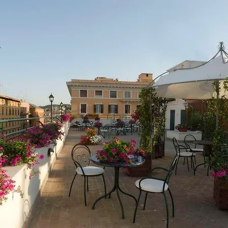 Atlante Garden Hotel 
